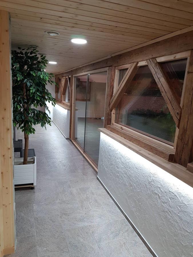 Hotel Statek 3 - Wellness & Spa Hluboká nad Vltavou Esterno foto