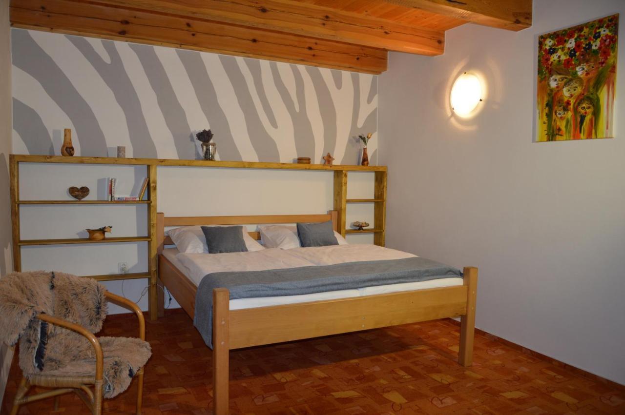 Hotel Statek 3 - Wellness & Spa Hluboká nad Vltavou Esterno foto