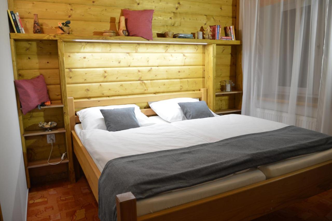 Hotel Statek 3 - Wellness & Spa Hluboká nad Vltavou Esterno foto